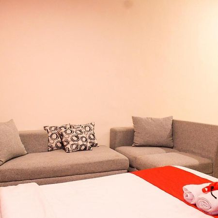 D'Shario Hotel Kepanjen Malang Eksteriør bilde