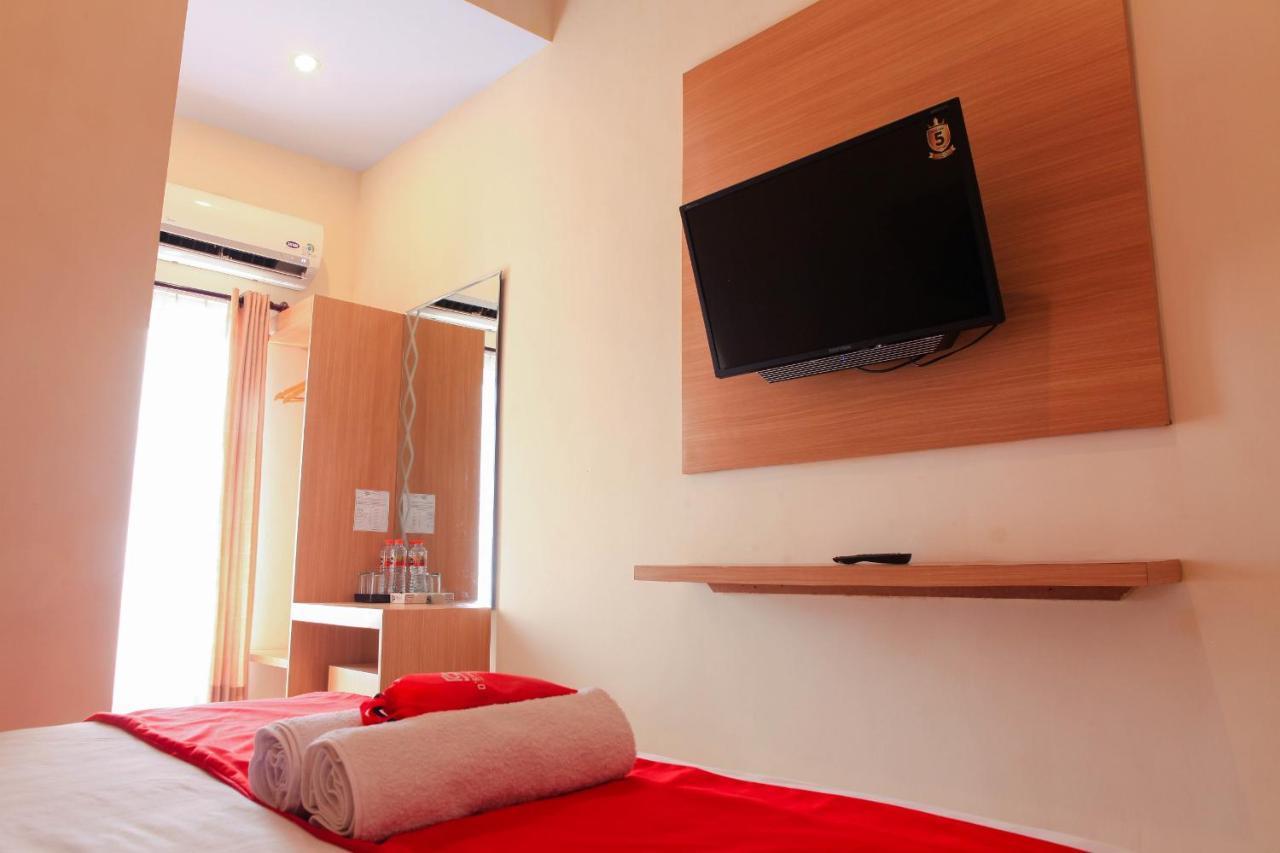 D'Shario Hotel Kepanjen Malang Eksteriør bilde
